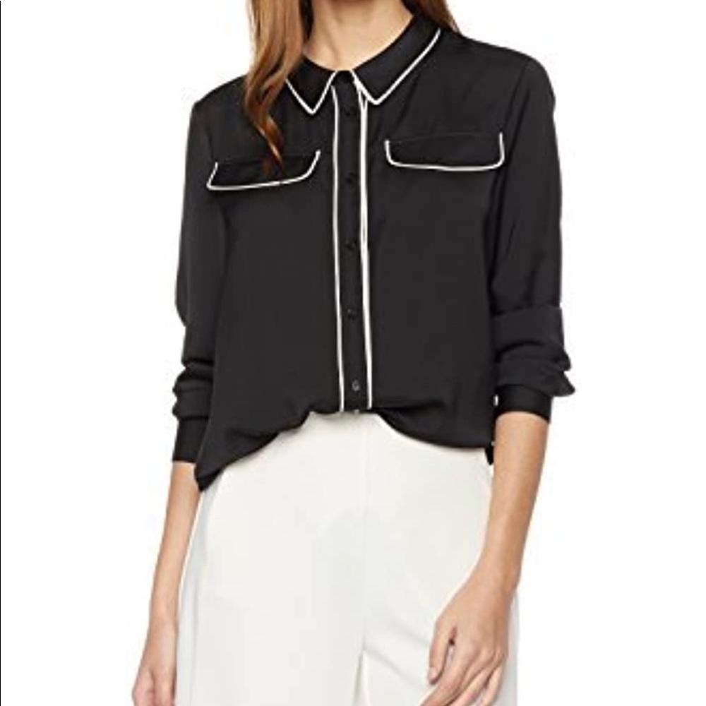 Essentialist Women's Flap Pocket Button Down Blouse with Contrast Piping LARGE